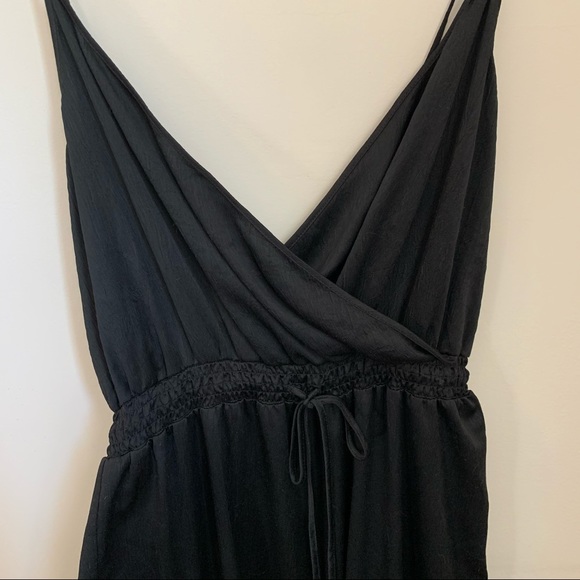 *SOLD* Black Urban Outfitters Jumpsuit - Picture 3 of 5